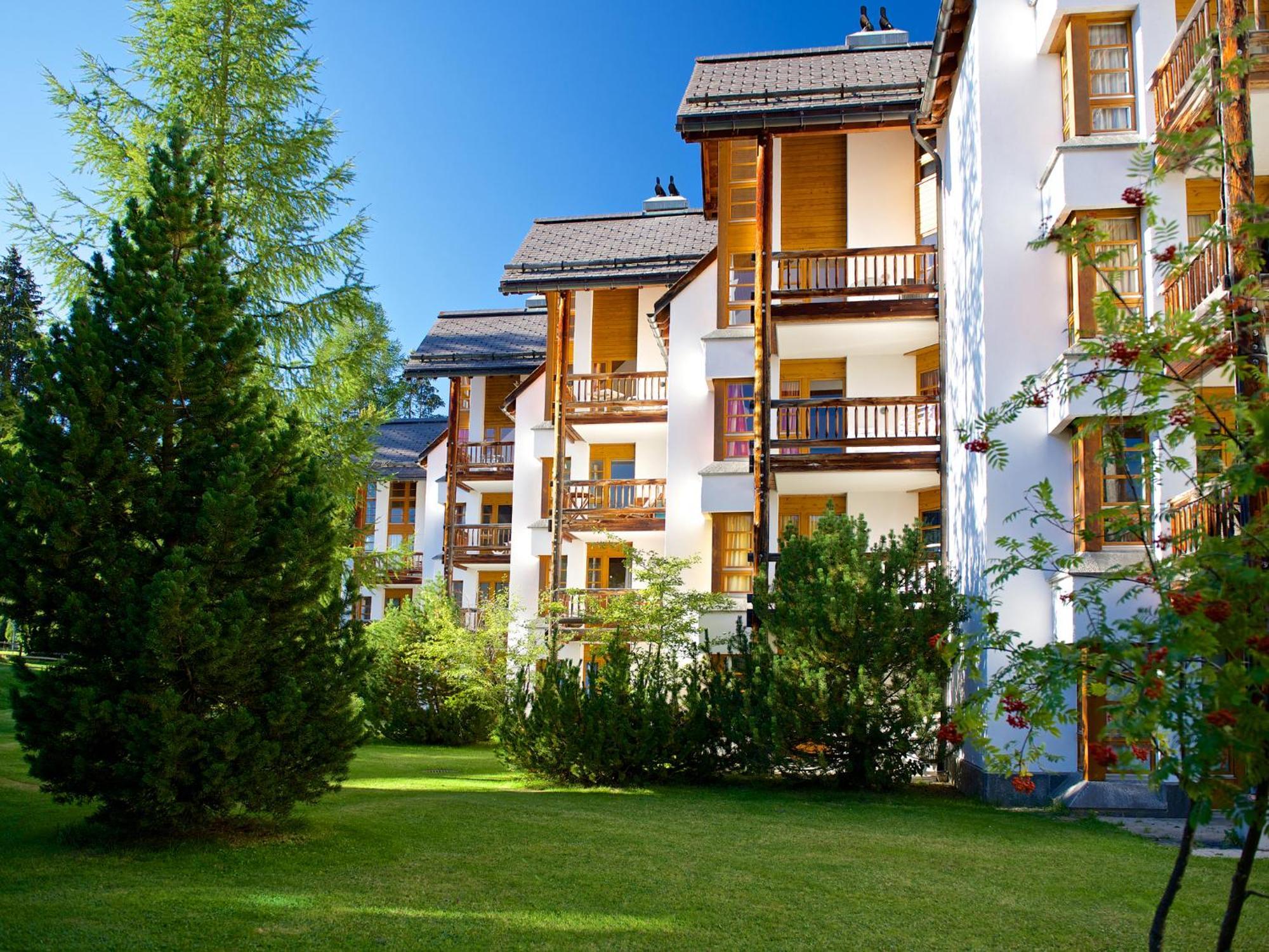 Schweizerhof Ferienwohnungen Lenzerheide 6 Buitenkant foto